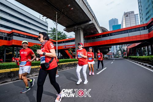 Race photo from ONE RUN 10K 2025