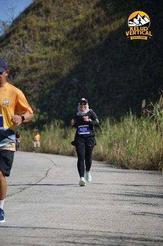 Race photo from Kelud Vertical Challenge 2024