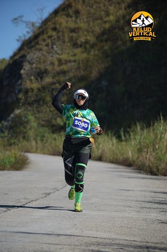 Race photo from Kelud Vertical Challenge 2024