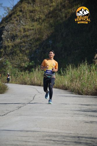 Race photo from Kelud Vertical Challenge 2024