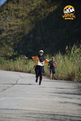 Race photo from Kelud Vertical Challenge 2024