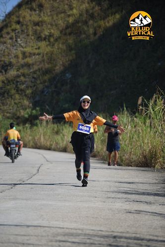 Race photo from Kelud Vertical Challenge 2024