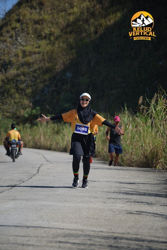 Race photo from Kelud Vertical Challenge 2024