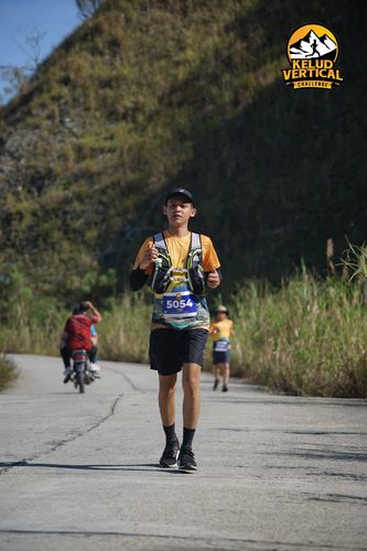Race photo from Kelud Vertical Challenge 2024