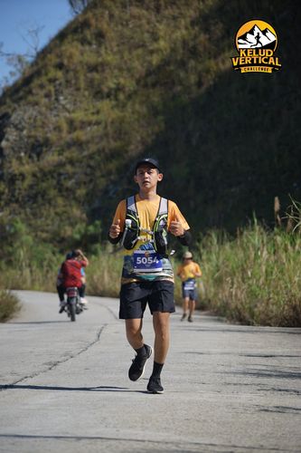 Race photo from Kelud Vertical Challenge 2024