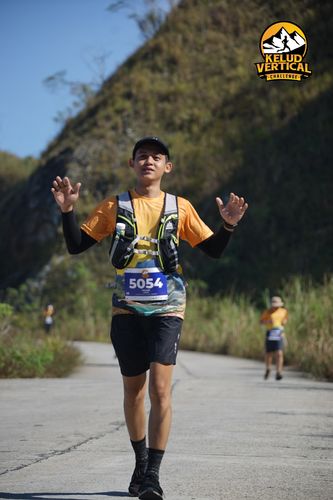 Race photo from Kelud Vertical Challenge 2024