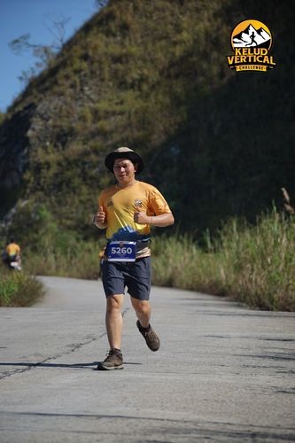 Race photo from Kelud Vertical Challenge 2024