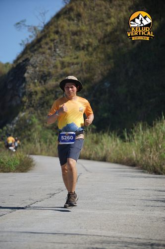 Race photo from Kelud Vertical Challenge 2024