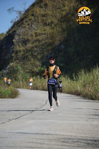 Race photo from Kelud Vertical Challenge 2024