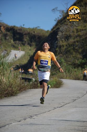 Race photo from Kelud Vertical Challenge 2024