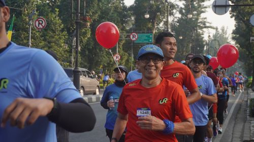 Race photo from Happy One Decade Unpad Runner