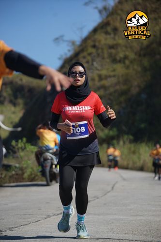 Race photo from Kelud Vertical Challenge 2024