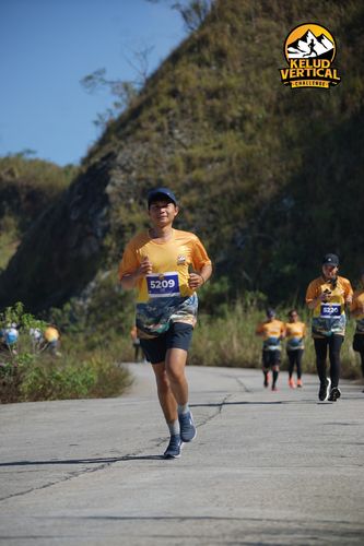 Race photo from Kelud Vertical Challenge 2024