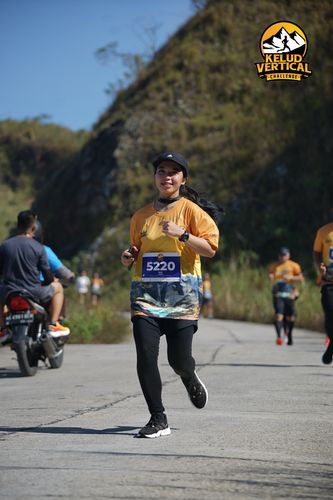 Race photo from Kelud Vertical Challenge 2024