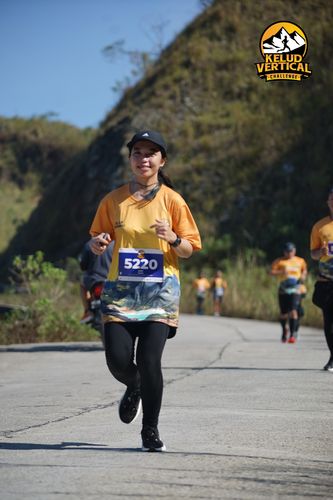 Race photo from Kelud Vertical Challenge 2024
