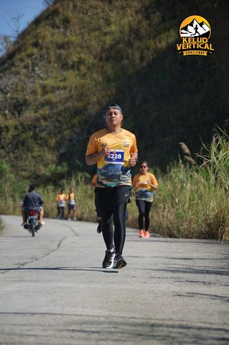 Race photo from Kelud Vertical Challenge 2024