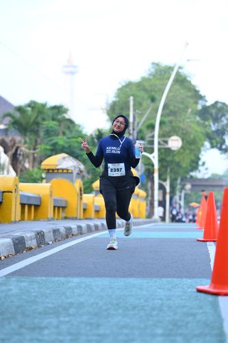 Race photo from KEMLU RUN 2025