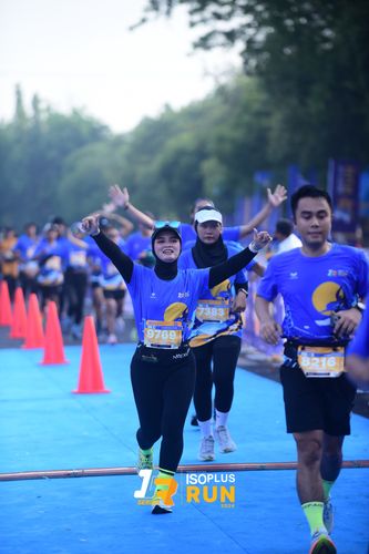 Race photo from Isoplus Run 2024 Surabaya