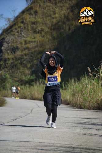 Race photo from Kelud Vertical Challenge 2024