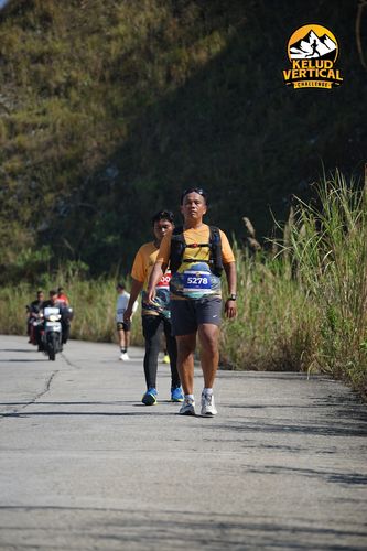 Race photo from Kelud Vertical Challenge 2024