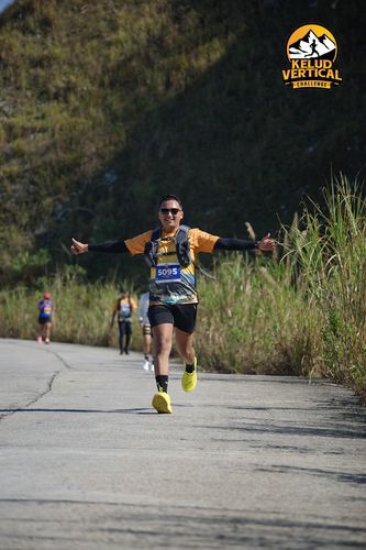 Race photo from Kelud Vertical Challenge 2024