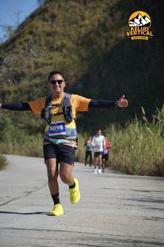 Race photo from Kelud Vertical Challenge 2024