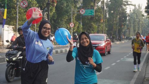 Race photo from Happy One Decade Unpad Runner