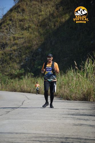 Race photo from Kelud Vertical Challenge 2024