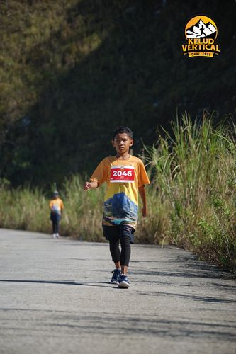 Race photo from Kelud Vertical Challenge 2024