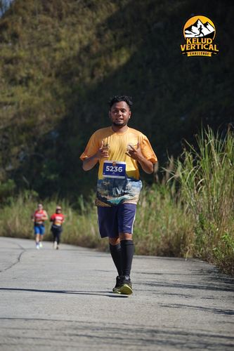 Race photo from Kelud Vertical Challenge 2024