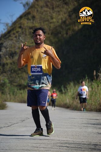 Race photo from Kelud Vertical Challenge 2024