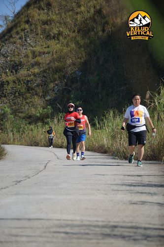 Race photo from Kelud Vertical Challenge 2024