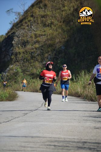 Race photo from Kelud Vertical Challenge 2024