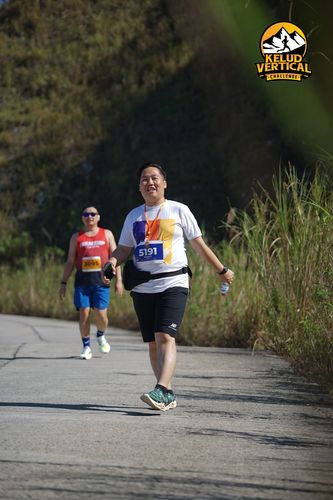 Race photo from Kelud Vertical Challenge 2024