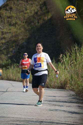 Race photo from Kelud Vertical Challenge 2024