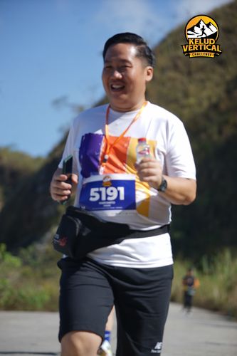 Race photo from Kelud Vertical Challenge 2024
