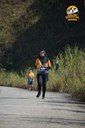 Race photo from Kelud Vertical Challenge 2024