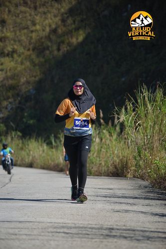 Race photo from Kelud Vertical Challenge 2024