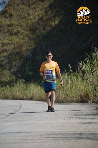 Race photo from Kelud Vertical Challenge 2024