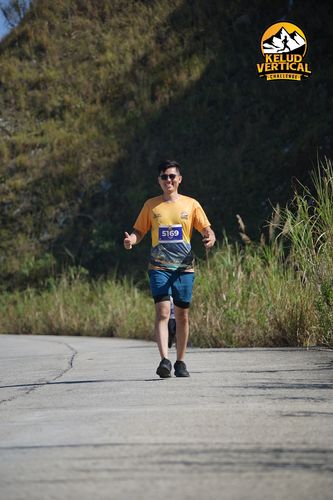 Race photo from Kelud Vertical Challenge 2024