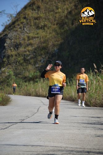 Race photo from Kelud Vertical Challenge 2024