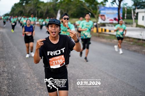 Race photo from Arutmin Borneo Run 2024