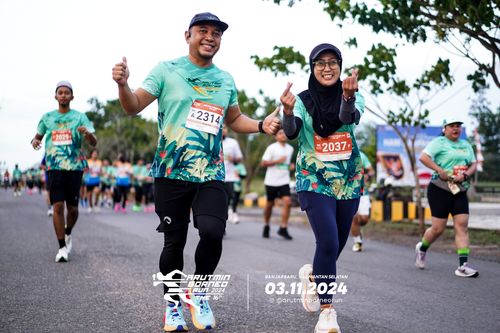 Race photo from Arutmin Borneo Run 2024