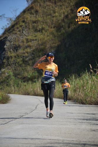 Race photo from Kelud Vertical Challenge 2024