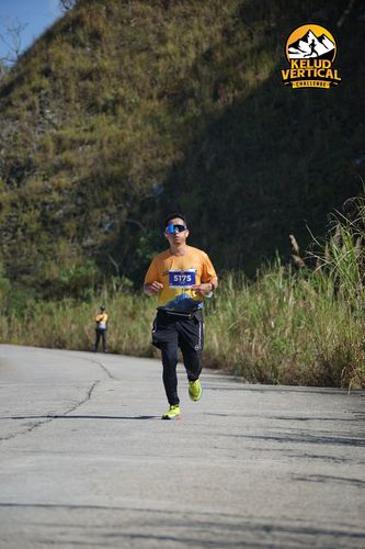 Race photo from Kelud Vertical Challenge 2024