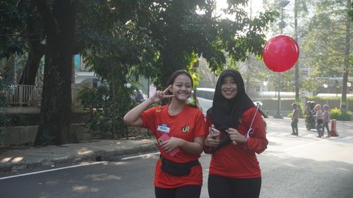 Race photo from Happy One Decade Unpad Runner