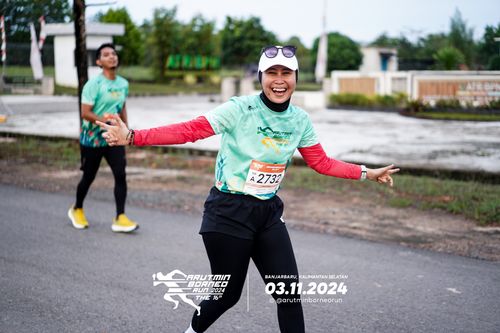 Race photo from Arutmin Borneo Run 2024