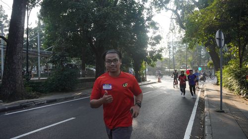 Race photo from Happy One Decade Unpad Runner