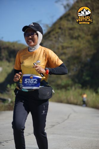Race photo from Kelud Vertical Challenge 2024