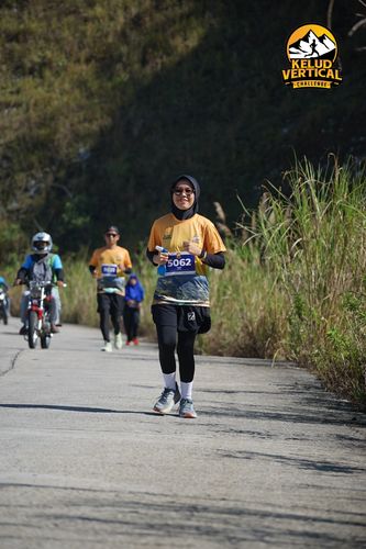 Race photo from Kelud Vertical Challenge 2024